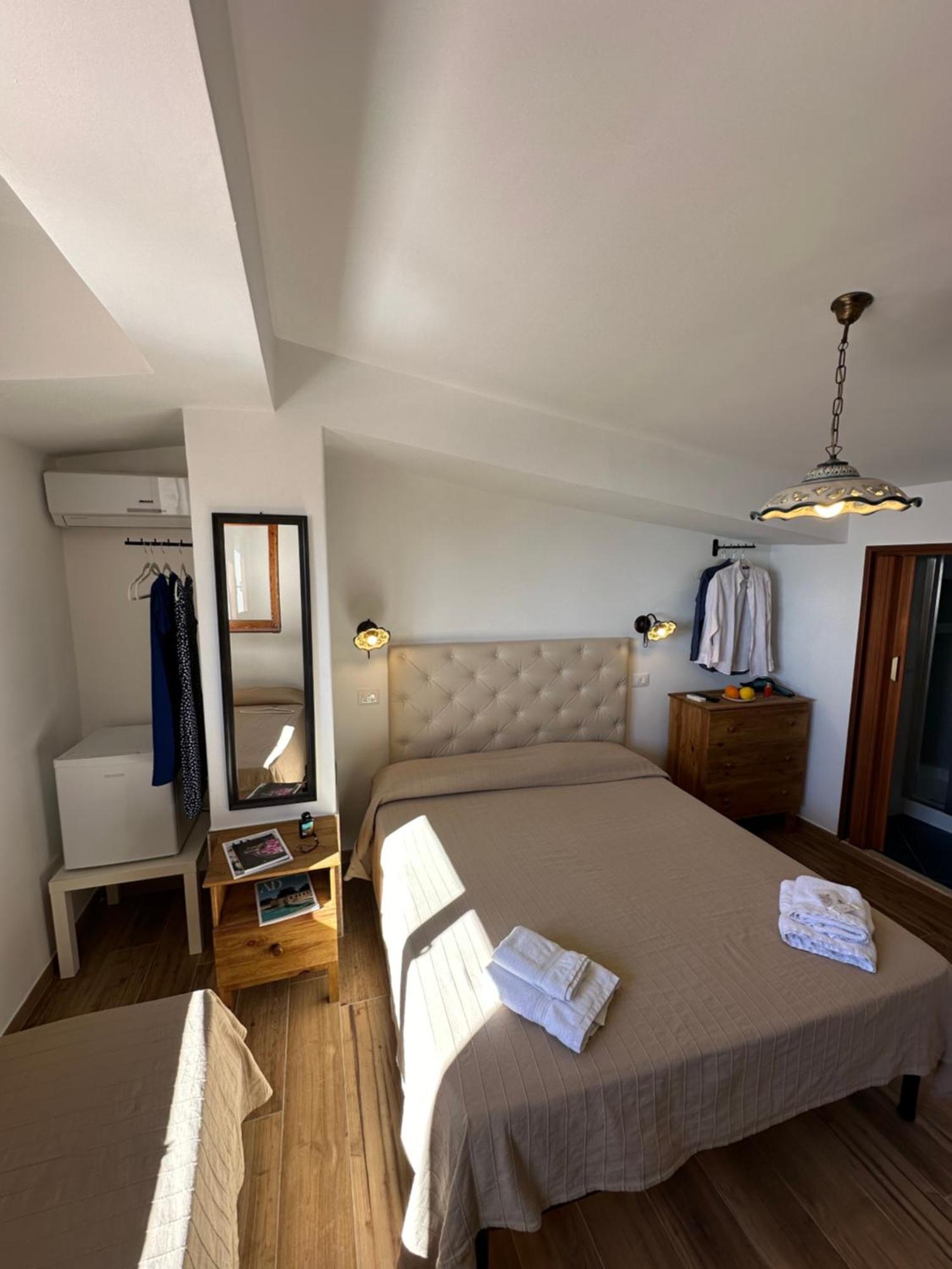 B&B Villa Sul Mare Melito Di Porto Salvo Exteriör bild