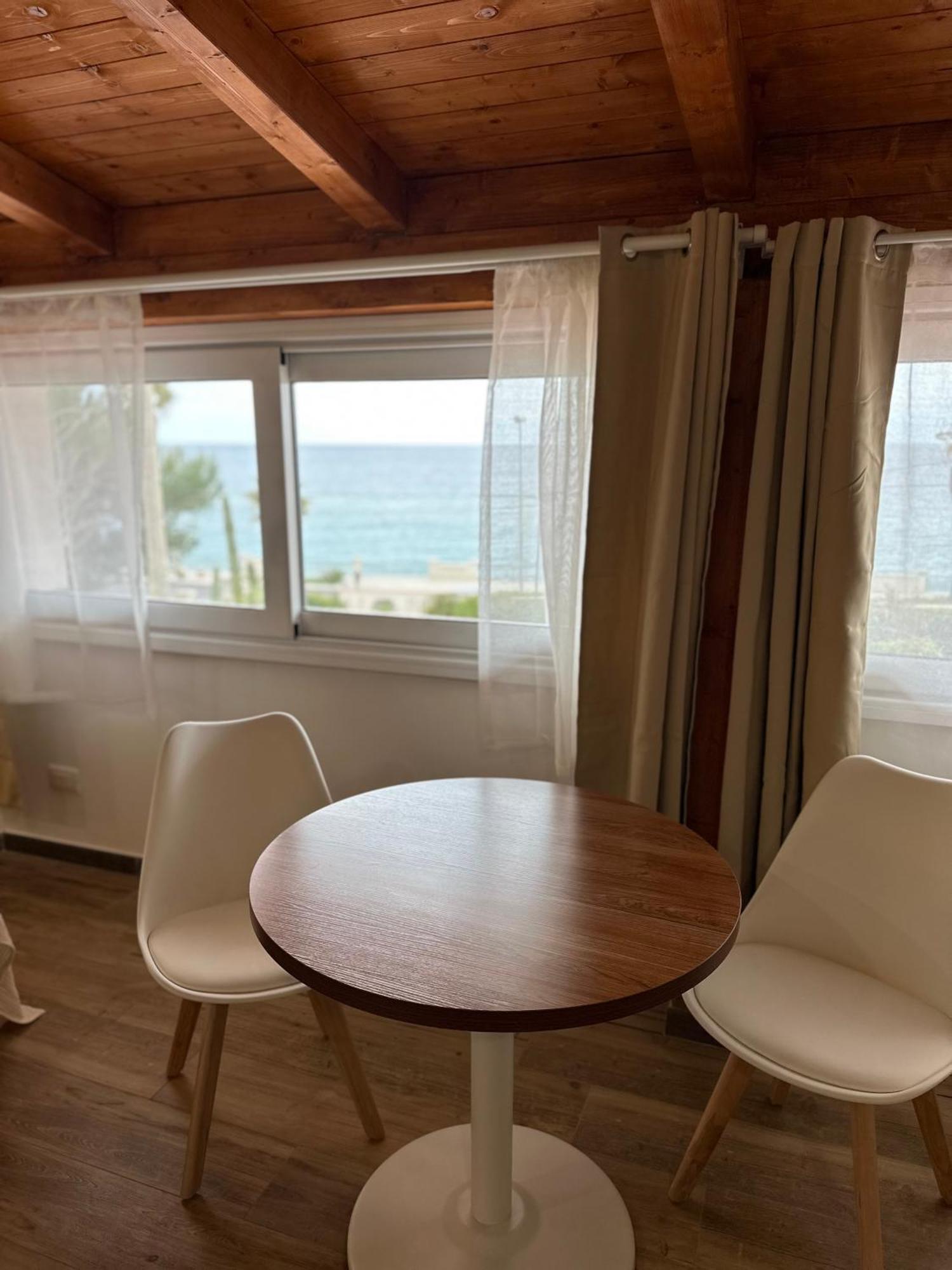 B&B Villa Sul Mare Melito Di Porto Salvo Exteriör bild