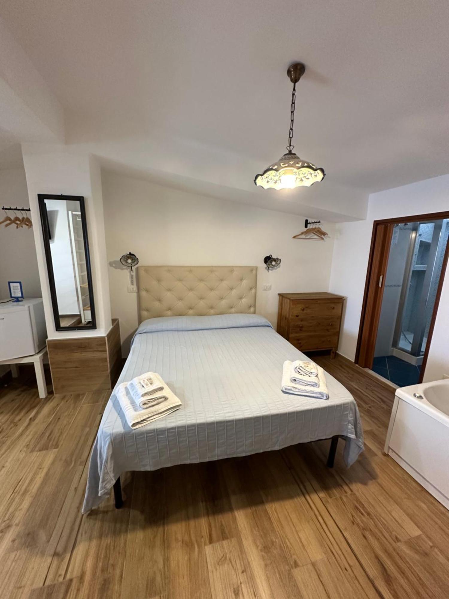B&B Villa Sul Mare Melito Di Porto Salvo Exteriör bild