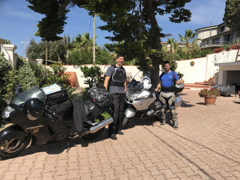 B&B Villa Sul Mare Melito Di Porto Salvo Exteriör bild
